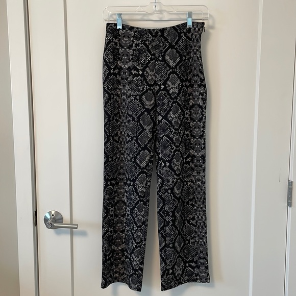 TopShop Snakeskin Printed Pants - Picture 1 of 5